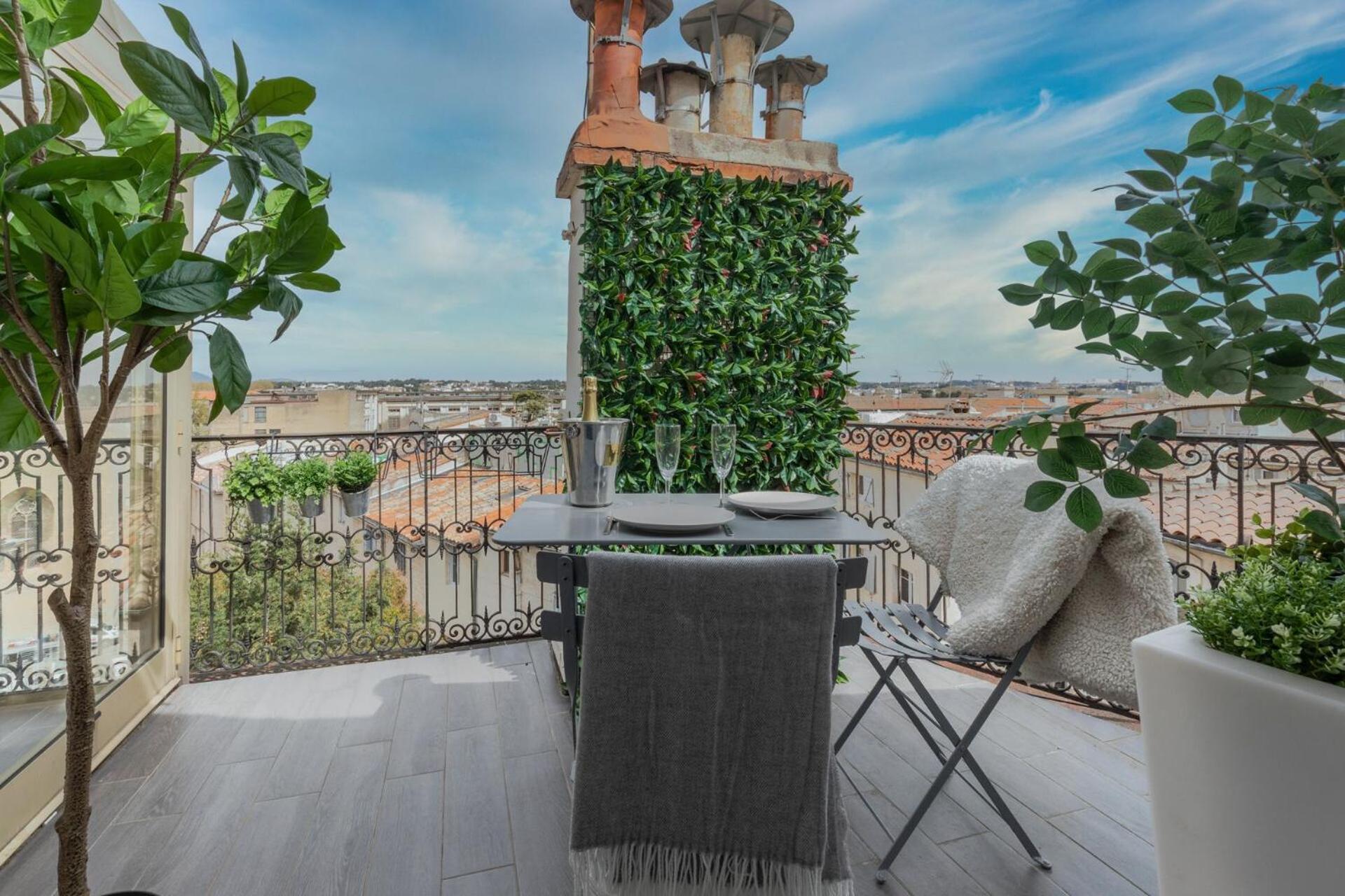 Apartmán La Terrasse, Vue Sur Les Toits De Montpellier Exteriér fotografie